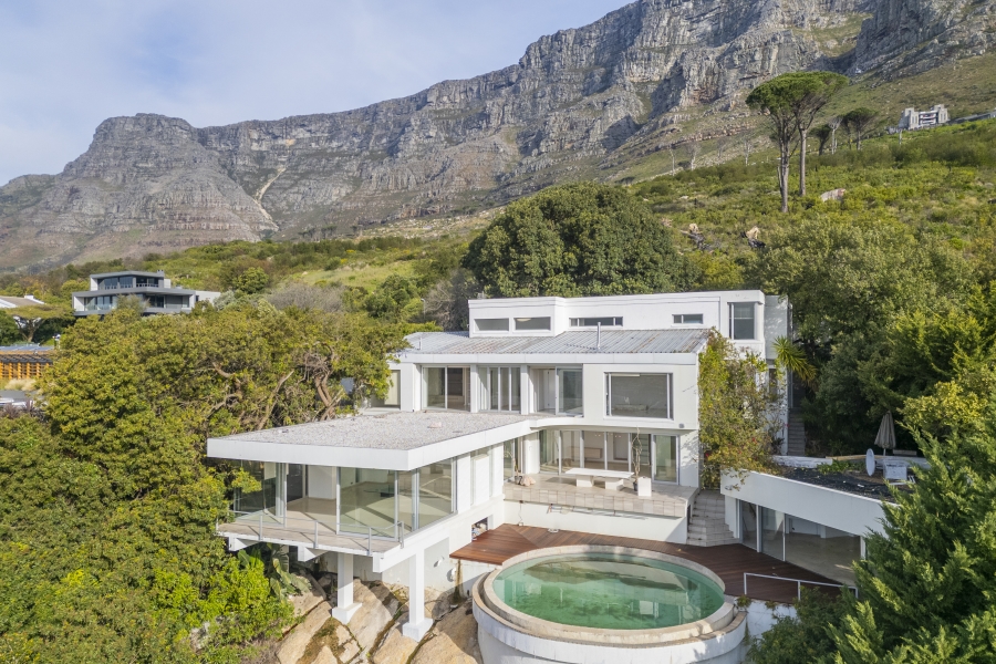 4 Bedroom Property for Sale in Higgovale Western Cape